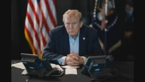 ホワイトハウス　トランプ大統領がイランへの軍事作戦の対応にあたった際の写真を公開　フロリダの邸宅＝マール・アラーゴで