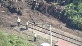 「北海道でも線状降水帯による猛烈な雨　JR室蘭線では回送列車が倒木と衝突・脱線　札幌と函館を結ぶ特急北斗など44本が運休に」の画像1