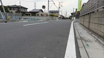 「無免許運転の発覚を免れるため…」ひき逃げで77歳女性が死亡　無免許過失運転致死などの容疑で22歳の男を逮捕