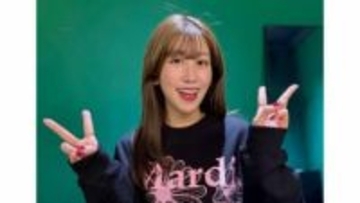 【 中川安奈 】 「妹がプレゼントしてくれたスウェットでお仕事へ」「私はもっとポーズを勉強せねば！」　マネージャーの撮影センスに感謝