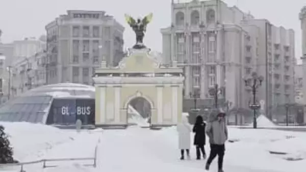 ウクライナ首都キーウの1500棟で暖房停止　氷点下20度にまで下がる日も　ロシアによるエネルギー施設への攻撃が続く中