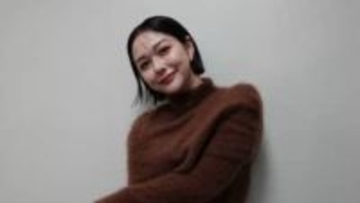 【 村重杏奈 】11枚の衣装ショットを大公開！「どれも似合っている」「村重になりたい」