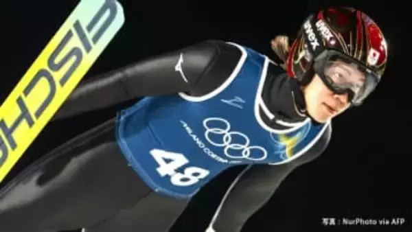 二階堂蓮、1回目に140mのビッグジャンプ見せトップで2回目へ！小林陵侑12位、中村直幹は22位【ミラノ五輪】