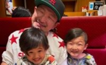 【 中村獅童 】こどもの日　愛息2人と回転寿司へ　親子そっくりな写真公開に「めちゃそっくりで可愛い」と反響