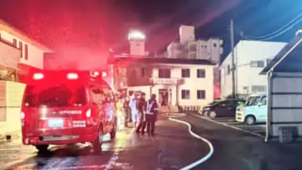 「黒煙と炎が上がっている」夜のビジネスホテルで火事　成人とみられる女性1人が死亡　出火当時10人が宿泊　茨城・水戸市