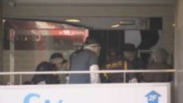 東京・四谷の貴金属店で強盗未遂か　バール持った男ら4人が「設備点検です」などと言い押し入ろうとするも従業員の抵抗にあい逃走　警視庁