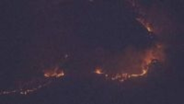 岩手・大槌町で山林火災 住宅など5棟に延焼　町が約2000人に避難指示 これまでにけが人なし