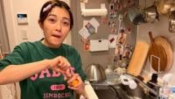 【 井上咲楽 】「最近の日常」で〝話題のハンバーグ〟　フォロワーほっこり「キッチンにこんなに蛭子さん」「納豆餅は美味いっす」