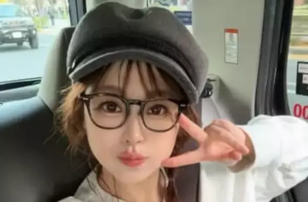 【 鈴木奈々 】　３億円豪邸　広々キッチンを公開　ファン「モデルルームの様です」