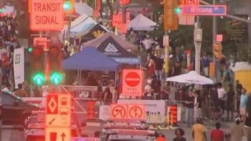 銃乱射ではなく「銃撃戦」か　カナダ・トロント　6人撃たれ2人死亡　地元警察当初“銃乱射”としていたが「複数の人物による撃ち合いのようだ」と発表