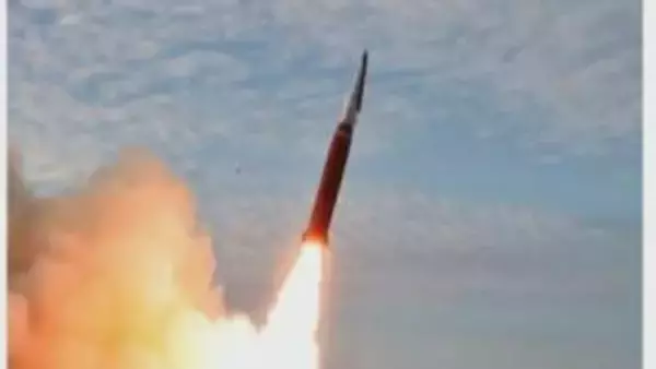 「“新型兵器”の試射に成功」北朝鮮メディア　金正恩総書記も立ち会い　韓国メディア「極超音速ミサイルとみられる」