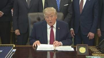 トランプ大統領 任期満了前に側近らへの恩赦を検討する意向　バイデン前大統領の前例を挙げ 将来の訴追から守る目的