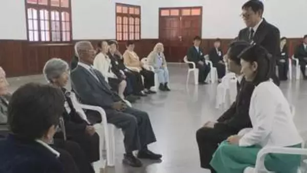 秋篠宮さま「船を降りてからもかなり時間がかかりましたね」パラグアイで日本人移住地に訪問　ご夫妻で移住1世らに思い馳せ