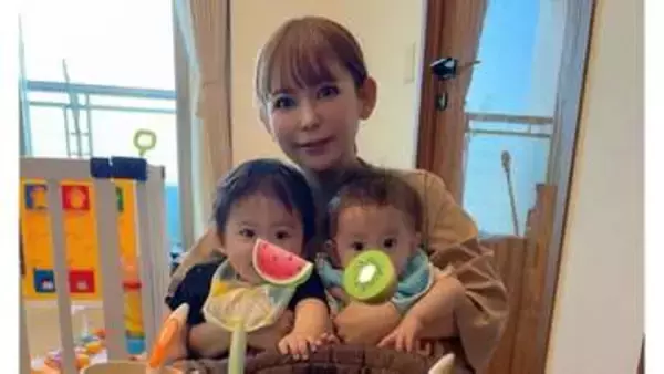 【 中川翔子 】　双子の離乳食　〝初めての納豆〟　「満面の笑顔くれました大好きみたい！良かった！」　育児ダイアリーに溢れる愛情