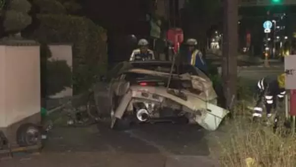 中央分離帯に衝突した車が弾みで別の車に衝突…さらに歩行者はねる 25歳男性が意識不明の重体　名古屋市