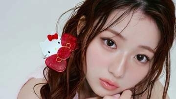 【 辻希美・長女 】ハローキティのグッズに囲まれアンニュイスマイル　コメントには「ﾐ・◦・ﾐ」