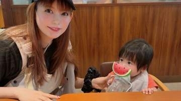 【 中川翔子 】双子のお兄ちゃんと〝ファミレスデビュー〟「お出かけ経験値をかくとくした！」〝次回は双子両方めざしたい〟玉入れも成功