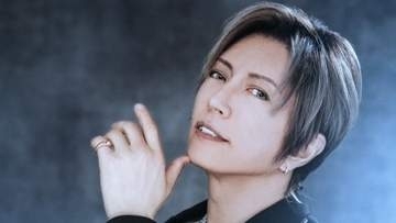【 GACKT 】かつての愛車が民泊で展示「このクルマを受け継いで、大切にしてくれていることに、心から感謝したい。」