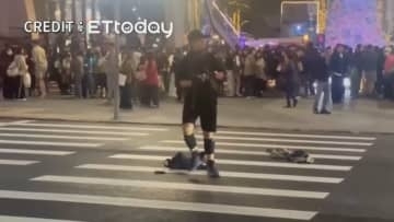 台湾・台北中心部 男が複数の場所で切りつけ死者3人に　男は百貨店の屋上から飛び降り死亡