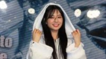 【伊藤萌々香】6年ぶりに音楽活動再開「あのグループを超えられるグループはない」 新曲とともにソロ曲「Poker Face」をサプライズ披露