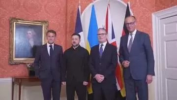 英仏独首脳、ゼレンスキー氏と会談　ロシアとの直接会談を支持