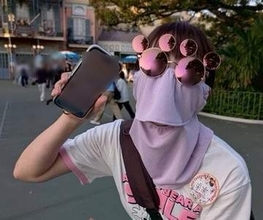 【志田未来】完全防備のディズニーコーデが“夢の戦士”すぎると話題「JOJOに出てきそう」「複眼クモ女!?」