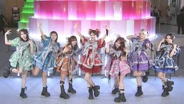 【 CANDY TUNE 】高さ4.5mの巨大かき氷に大興奮「倍の倍にデカいです」小川奈々子は完食に自信あり「マジでいけるかもな」