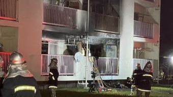 東京・青梅市の団地で火災　50代の男性死亡 30代の女性重症