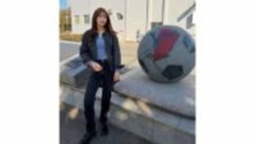 【 中川安奈 】 「突如パワースポットをまわりたくなって」　初めての東国三社巡りへ　こだわりのヴィンテージデニム姿に　「かっこいい」「すごくお似合い」　ファン反響