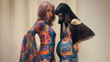 【 チャラン・ポ・ランタン 】　小春さん第2子妊娠で活動休止へ「お腹からアコーディオンを蹴り飛ばす」