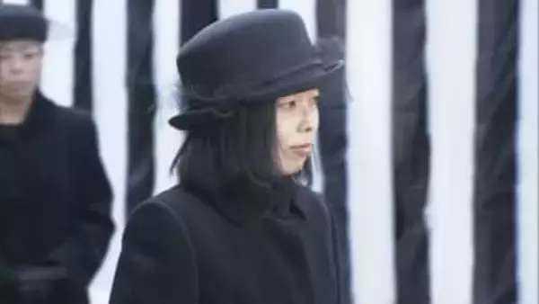 三笠宮妃百合子さま「墓所一周年祭の儀」　喪主の彬子さまら皇族方9人が拝礼　ラオス公式訪問前の愛子さまは参列されず　豊島岡墓地