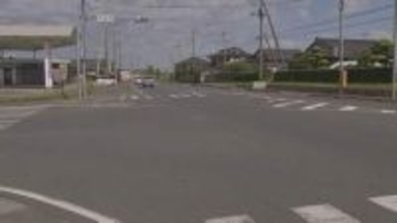 バイク運転の高3男子生徒が意識不明の重体　右折しようとした車と衝突　茨城・水戸市