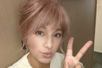 【 がんサバイバー 】梅宮アンナさん　ピンクリボン月間にがんへの思い「がんを宣告される方が日々増えています。私の後に続く方々の為に、今日も私は動きます」