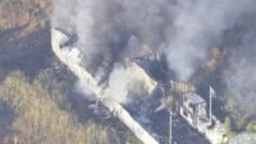 【速報】埼玉・吉川市のヤードで火災　男性1人搬送