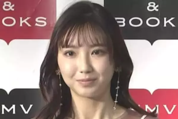 【 令和のグラビアクイーン・沢口愛華 】　多彩な仕事に意欲　「誰もやったことのない3刀流に」　昨年の“過去最高体重”から美スタイル披露