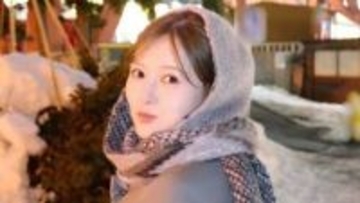 【 白石麻衣 】過ぎ行く冬を惜しむように「冬！」　雪景色を背景に写真を公開にファン反響「まいやんと雪合いますね」