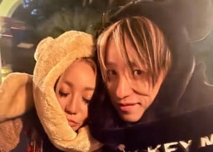 【 倖田來未 】「結婚記念日でした－！」夫・KENJI03と息子も顔出しでディズニーナイト「15年目」「息子も身長あたし超えますわ」