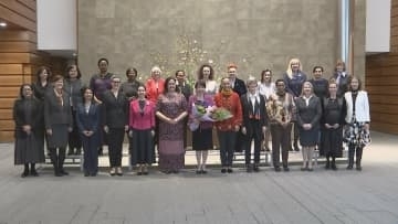 高市総理　駐日女性大使と懇談「『ガラスの崖』を一掃すべく、結果を出していきましょう」