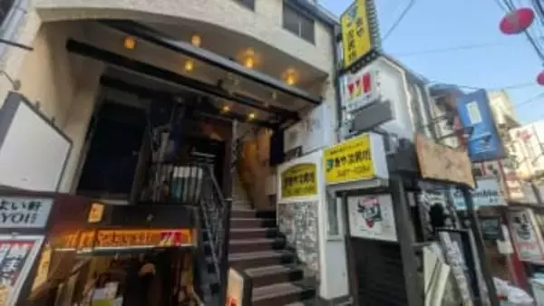 三軒茶屋駅近くのバー従業員の男女5人が目や喉の痛み訴える　いずれも軽症で意識あり　うち3人が病院に搬送　東京・世田谷区