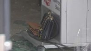 逃走車両は“偽造ナンバー”の可能性も　東京・広尾のブランド品買取店でバッグや貴金属など盗まれた事件　車は外苑西通りの方向に逃走　警視庁