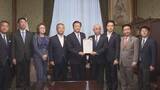 「【速報】自民・維新・国民民主・参政の4党が投票環境の整備を盛り込んだ国民投票法の改正案を提出」の画像1