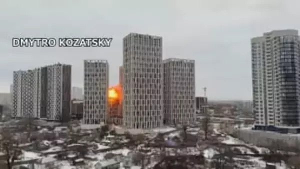 ウクライナ首都キーウや近郊にロシア軍の大規模攻撃　2人死亡　ゼレンスキー氏とトランプ氏の和平計画めぐる直接協議前に