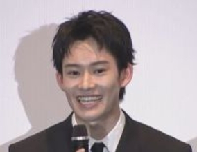 【 山時聡真 】Ｗ主演の菅野美穂から突然の「ミニ寸劇」　異例のオーディションは“実母との電話”