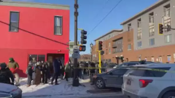 アメリカ・ミネソタ州で不法移民取り締まる連邦捜査官が発砲 撃たれた男性は死亡 事件後、現場周辺では抗議活動 当局側と衝突