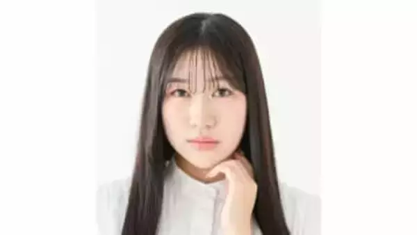 【 鈴木夢 】　新しい宣材写真を公開　「今年20歳になるので、大人っぽく。を意識してみました」　白シャツからクールなジャケットまで