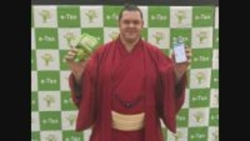 確定申告も土俵際で慌てない！　ウクライナ出身の獅司関がスマホを使った申告体験 「簡単だよ」とアピール　所得税の確定申告の受付は3月16日まで