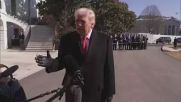 トランプ大統領「間もなく出発する予定だ」　中東に追加派遣の空母　イランへの圧力強化で