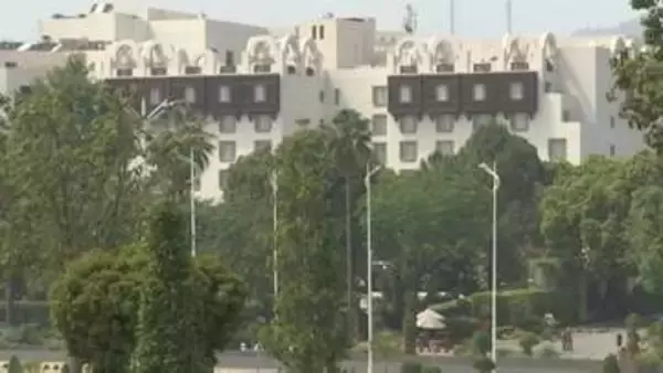 米・イラン戦闘終結に向けた協議 12日も継続へ　イランメディア ホルムズ海峡の問題などで「深刻な意見の相違」