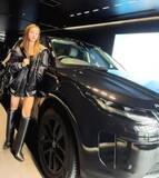 「【 板野友美 】　新車「レンジローバー・イヴォーク」購入　徹底した〝土禁〟＆〝こだわりルーティーン〟炸裂　「我ながら、友美めんどくさｗ」」の画像1