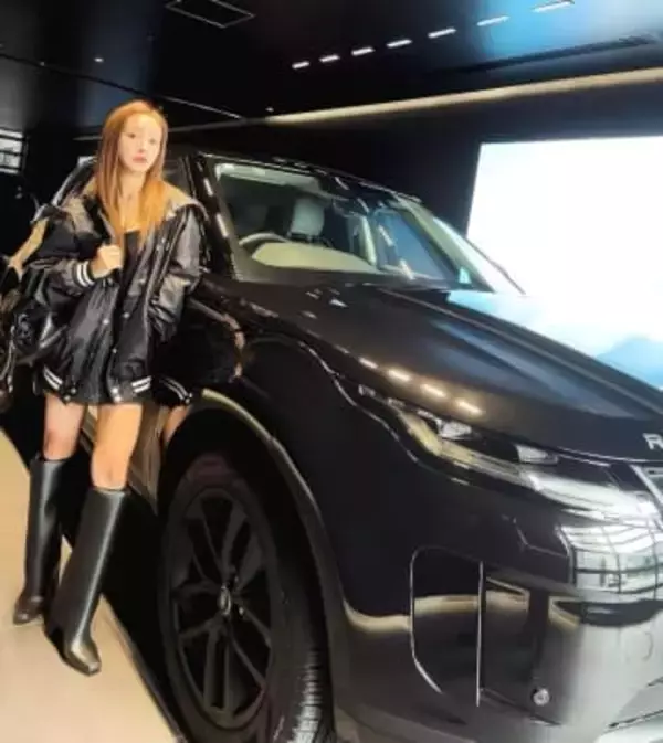 【 板野友美 】　新車「レンジローバー・イヴォーク」購入　徹底した〝土禁〟＆〝こだわりルーティーン〟炸裂　「我ながら、友美めんどくさｗ」